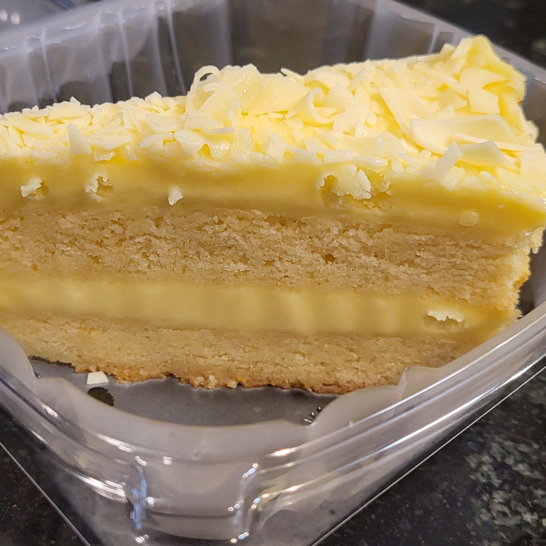 Limoncello Cake.