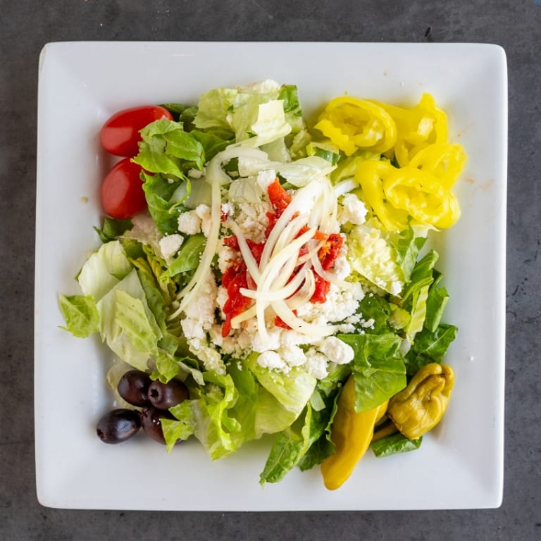 Fresh Greek Salad: A Mediterranean Delight