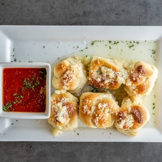 Garlic Knots